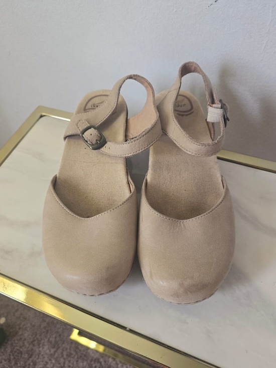 Dansko Mary Jane Style Strappy Sandals Women’s Size 37